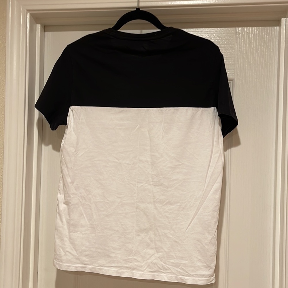 Armani shirt size Medium - Picture 6 of 6
